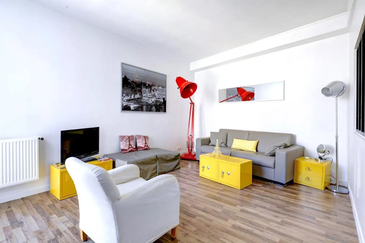 Louvre & Palais Royal - Cityapartmentstay Париж Апартаменты
