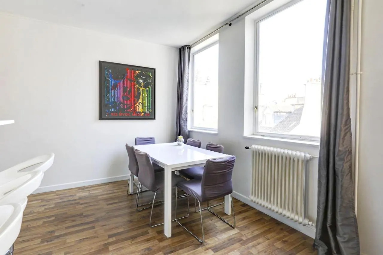 Louvre & Palais Royal - Cityapartmentstay Paris