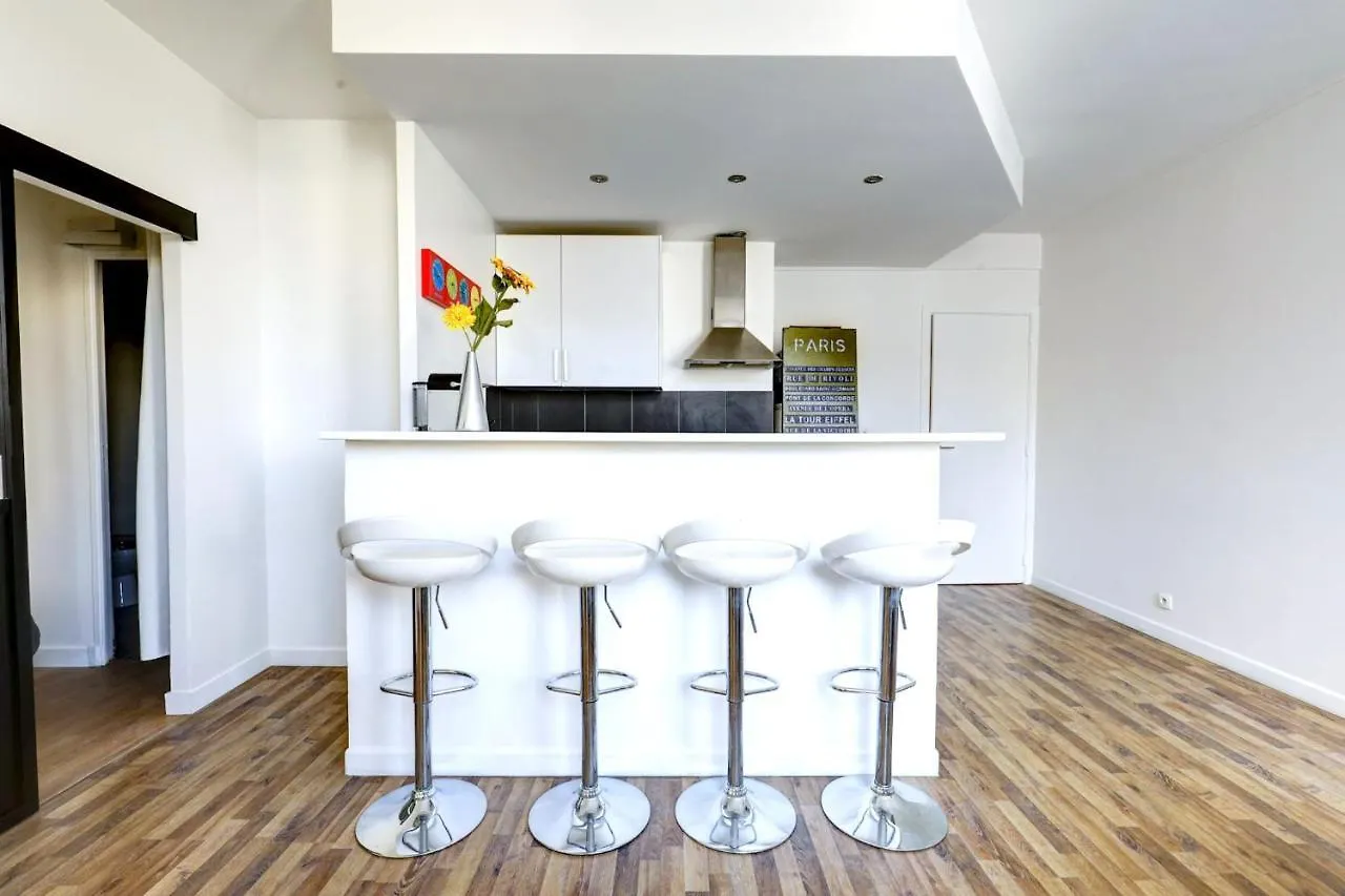 Louvre & Palais Royal - Cityapartmentstay Paris 0*,